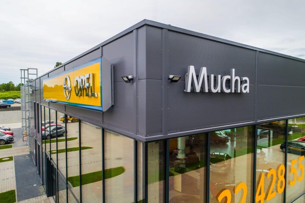 Automobilių salonas