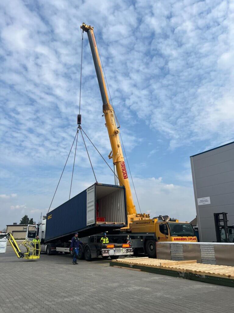 🌎📦 Kiti ARPANEL konteineriai iškeliauja į JAV ir Pietryčių Aziją! 🌎📦